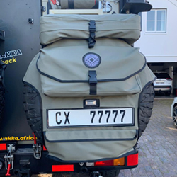 4x4 spare wheel cover with storage